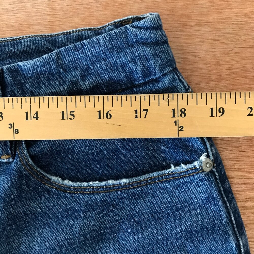 Good American Good Classics Jeans Women 14/32 Blue High Rise Raw Hem Stretch - Picture 9 of 12